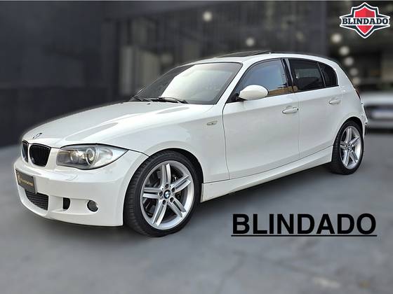 BMW 130i 3.0 SPORT HATCH 24V GASOLINA 4P AUTOMÁTICO BMW 130i 3.0 SPORT HATCH 24V GASOLINA 4P AUTOMÁTICO